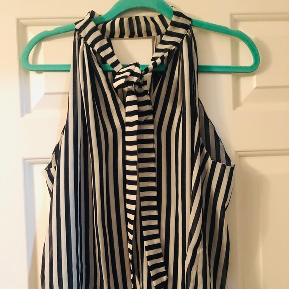 Banana Republic - Size S - Picture 2 of 4